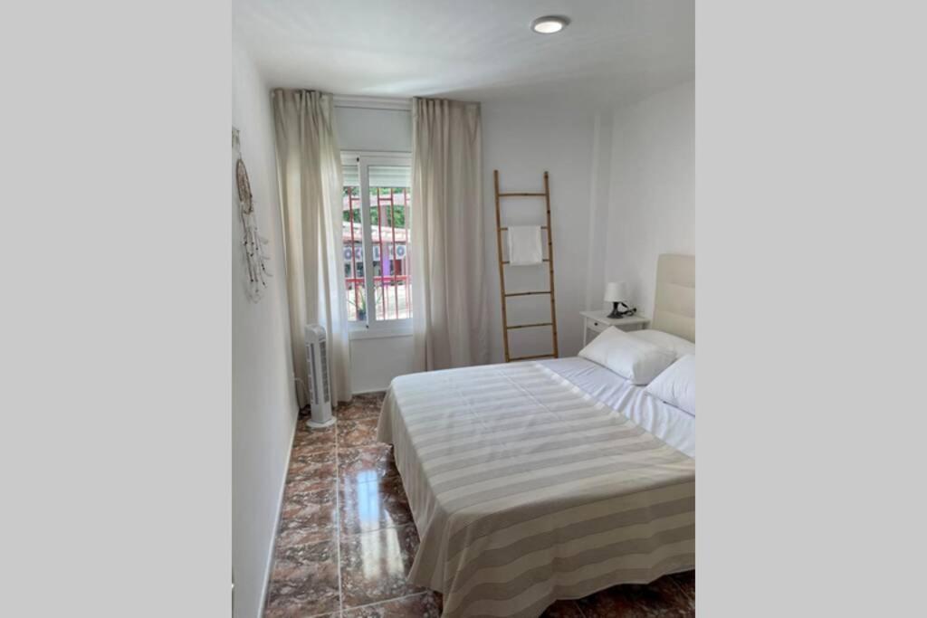 Holiday Apartment Салоу Экстерьер фото